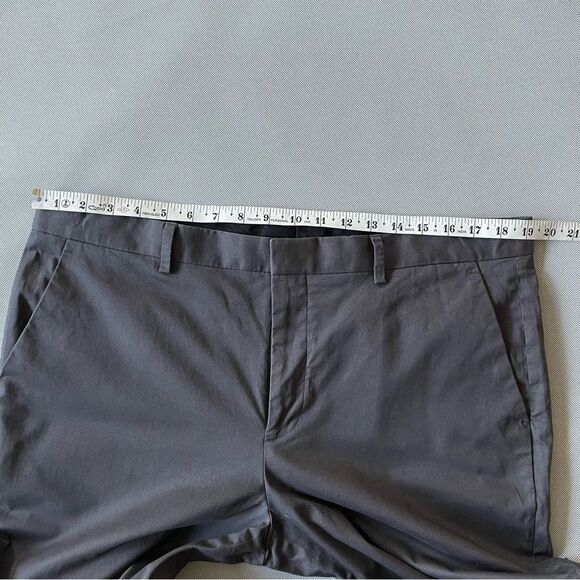Express Men’s Gray Slim Chino Pants Men’s Size 36x32 - Picture 4 of 8